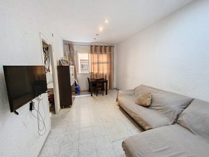 Piso en venta en el corazón de Gracia_1