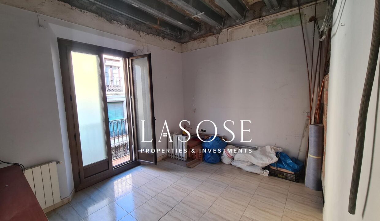 Piso para reformar en venta en El Gotic_4