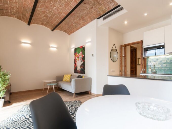 Piso único reformado con terraza comunitaria en una zona excelente del Poblenou_1