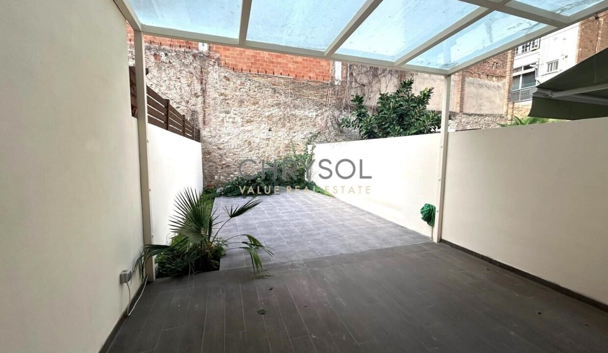 Planta baja con terraza en venta en Poblenou._1