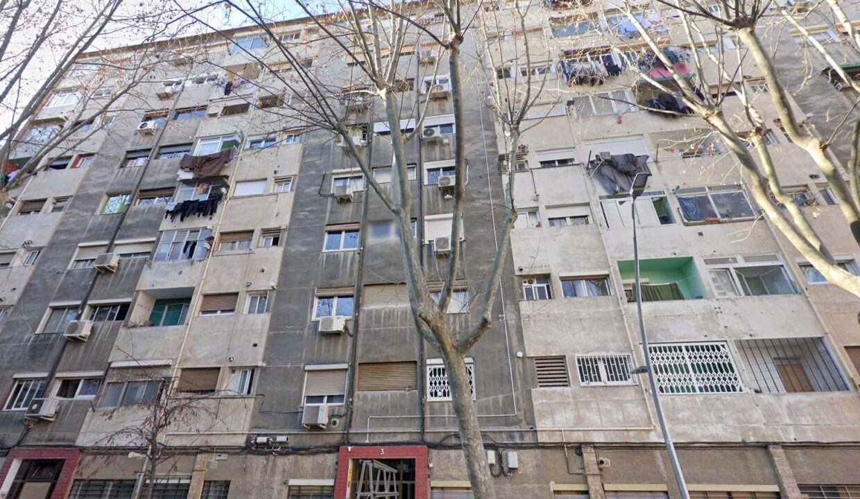 SE VENDE PISO EN BARCELONA_1