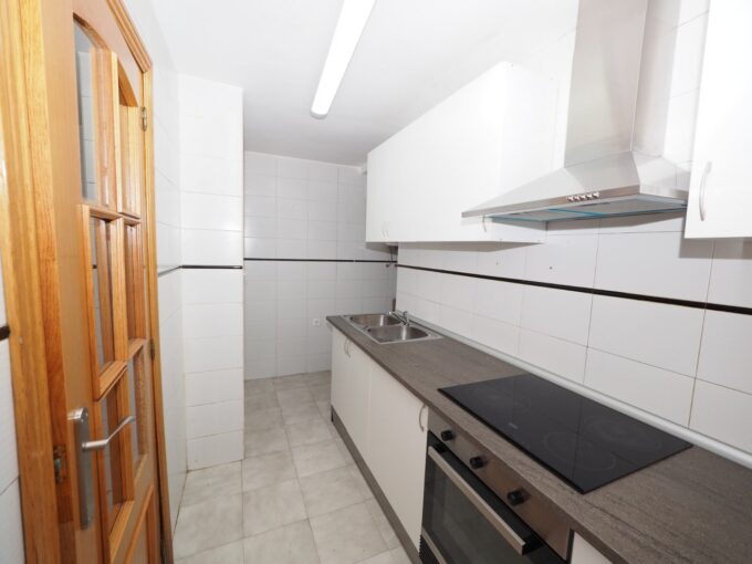 SE VENDE PISO EN BARCELONA