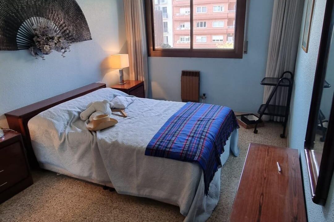 SE VENDE PISO EN CALLE MARINA_2