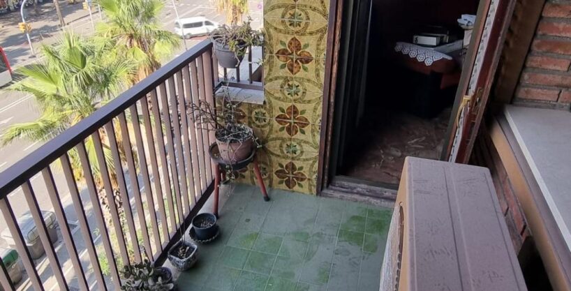 SE VENDE PISO EN CALLE MARINA_1