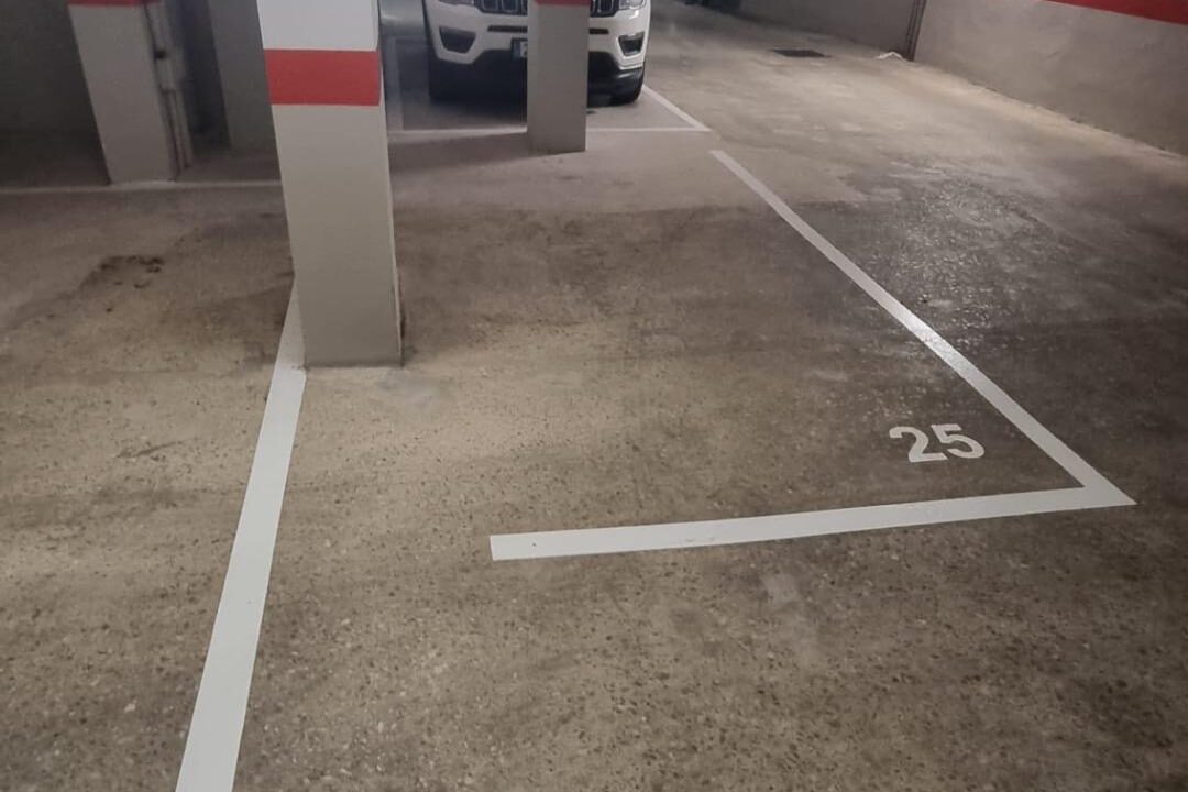 SE VENDE PLAZAS DE PARKING EN CALLE OTGER JUNTO A LA PLAZA DEL COMERÇ_4