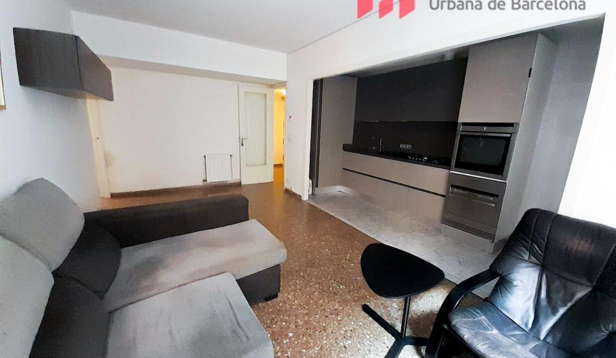 Vivienda de 4 dormitorios cerca de Plaza Lesseps_5