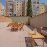 ¡Descubre esta espectacular vivienda con gran terraza de 67m2 situada en el apreciado Passeig de San_1