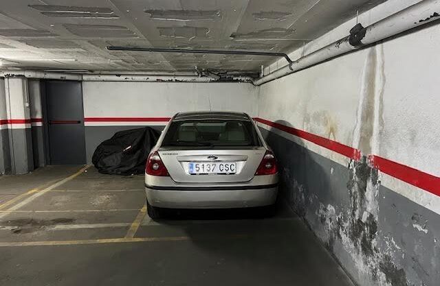 ¡PARKING MUY PRÁCTICO EN EL CENTRO DE POBLENOU!_1