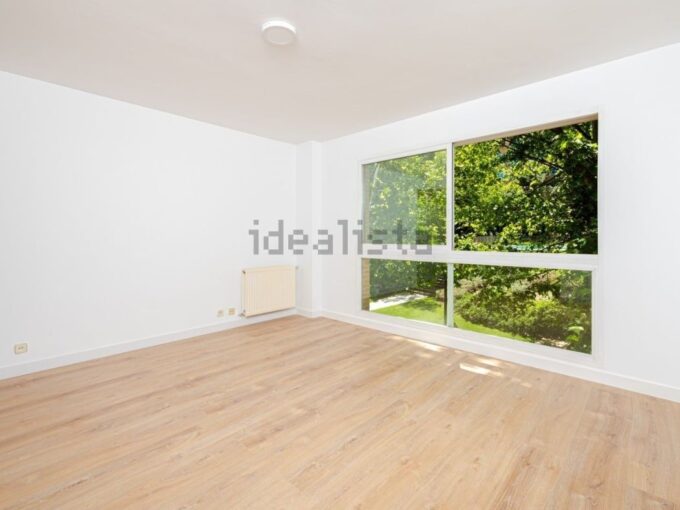 ¡Tenemos este gran piso de 74m2 en Sarria!_1