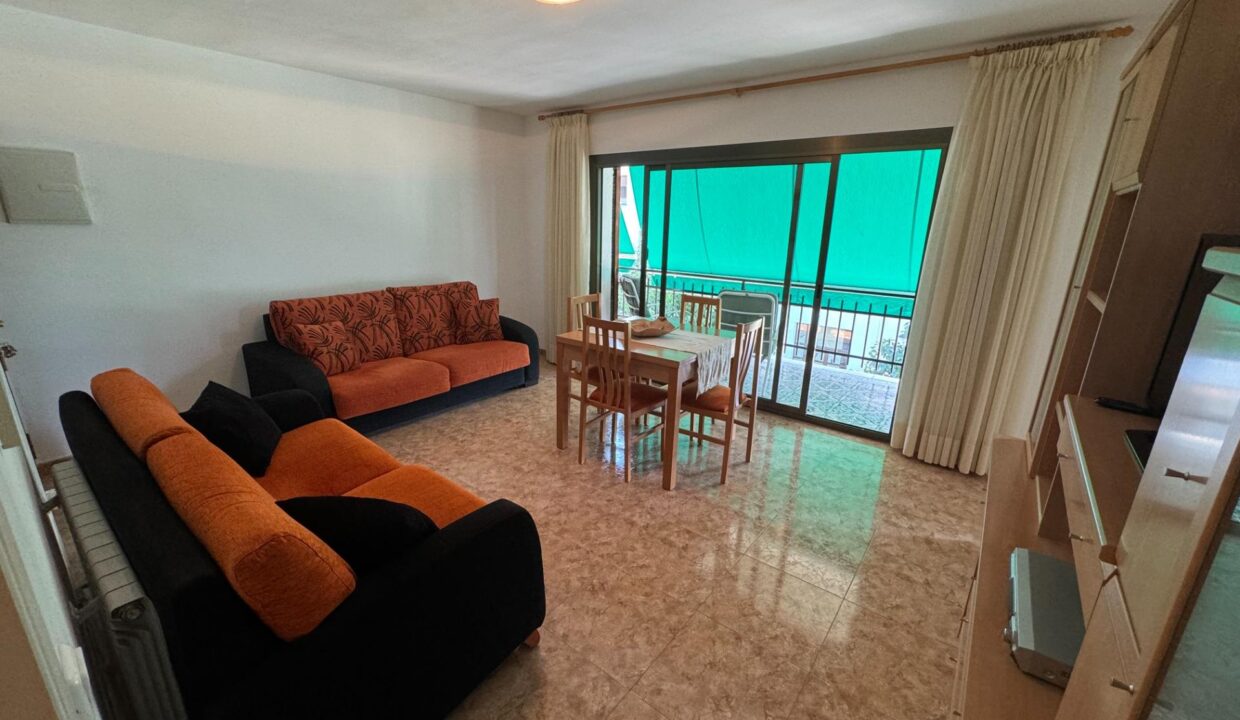 APARTAMENTO CON PISCINA COMUNITARIA_1