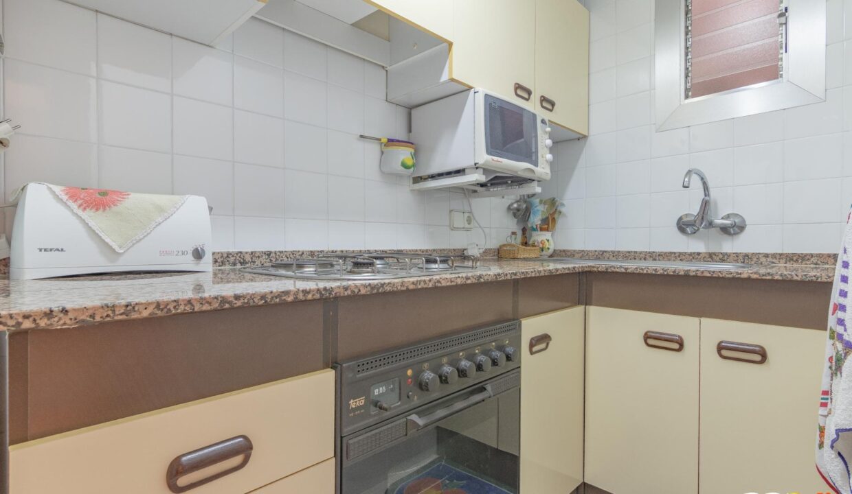 APARTAMENTO DE 1 HA¡BITACION CON PISCINA COMUNITARIA_4