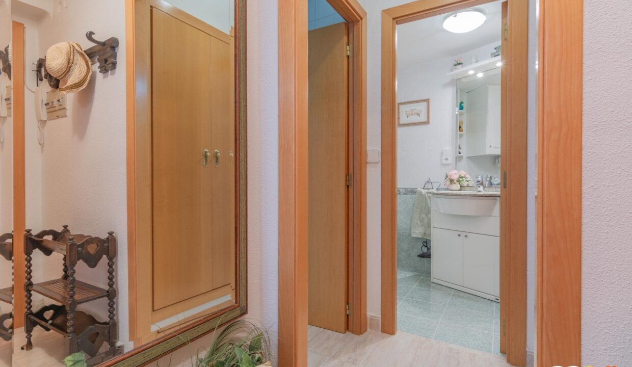 APARTAMENTO DE 1 HA¡BITACION CON PISCINA COMUNITARIA_5