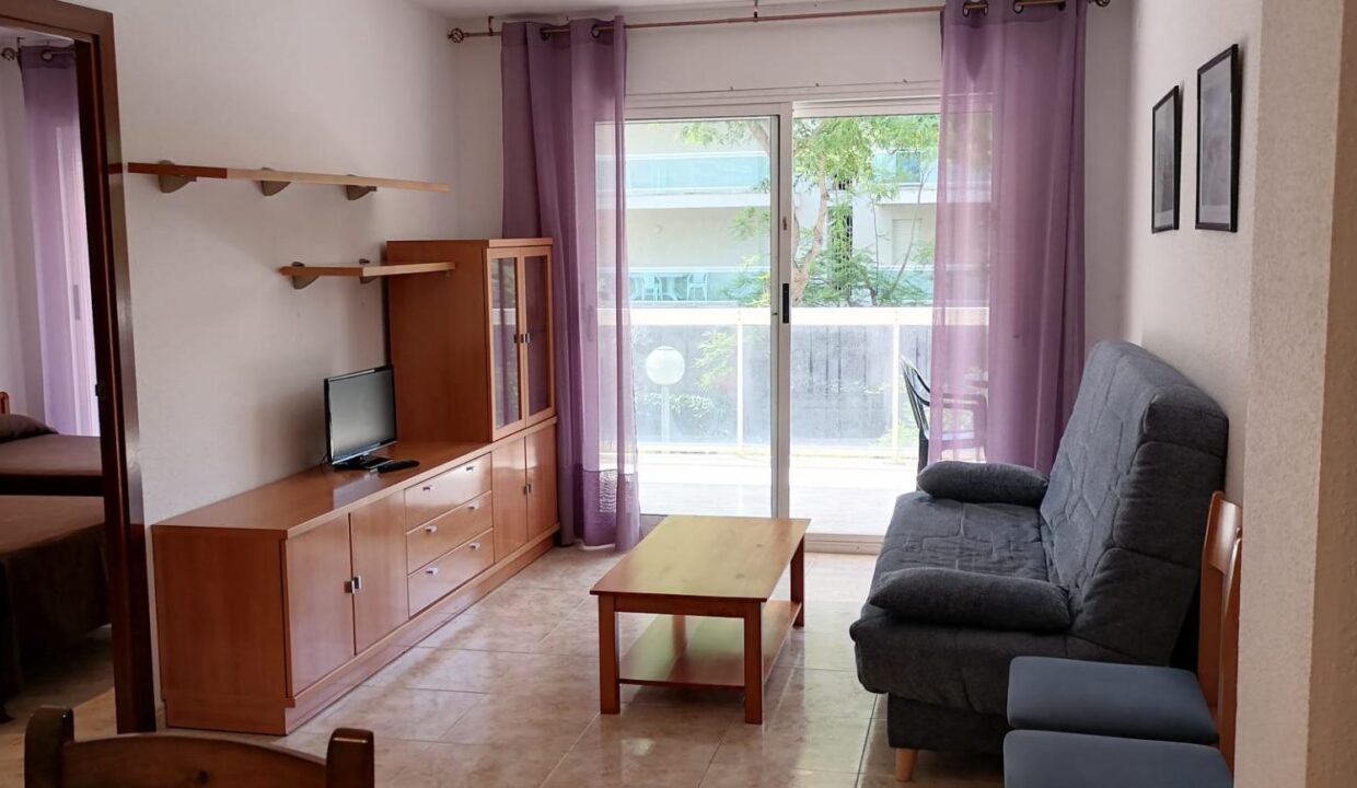 APARTAMENTO DE 2 DORMITORIOS CON GRAN TERRAZA ESQUINERA. ED. MEDITERRANEO._2