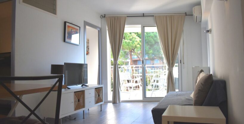 APARTAMENTO EN SALOU CON LICENCIA TURISTICA._1