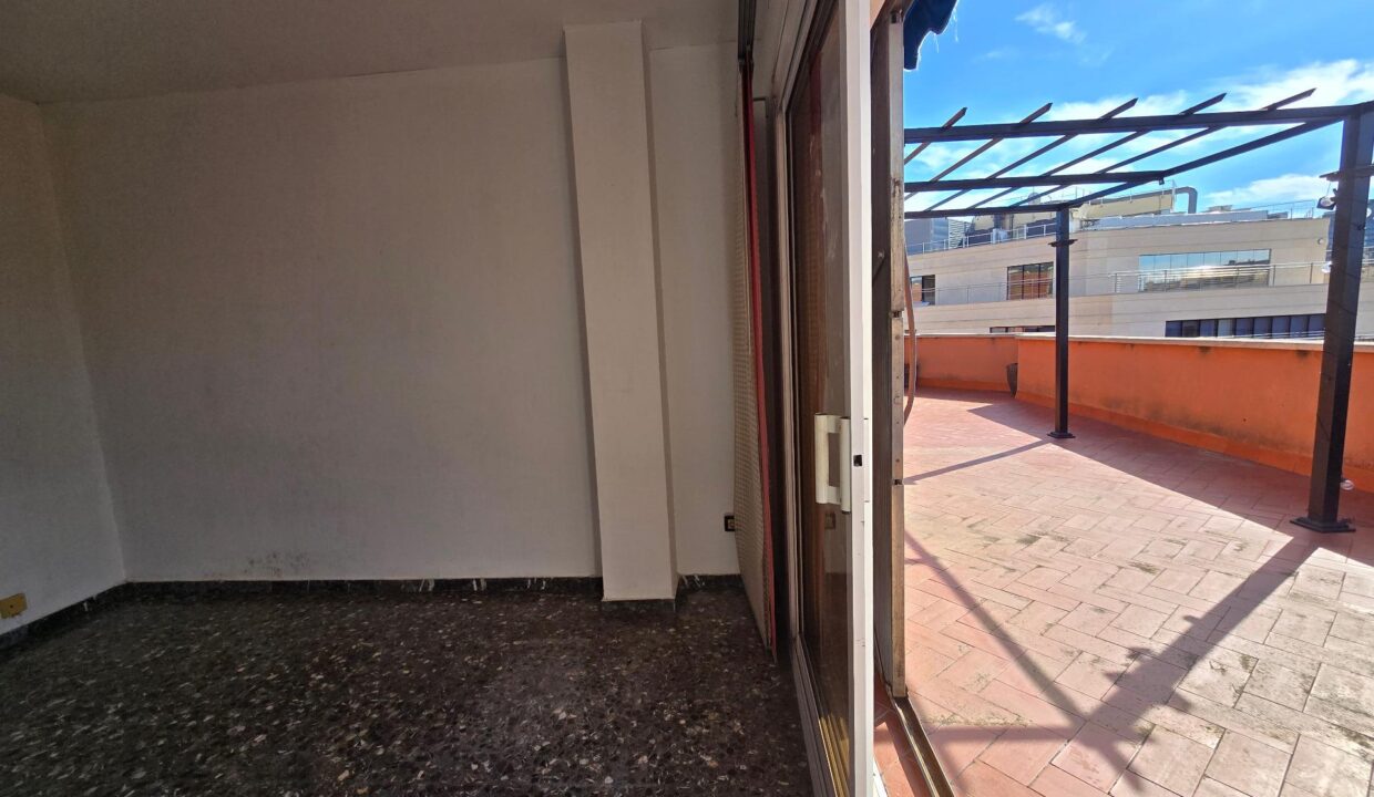 ATICO CON TERRAZA DE 42 M2_3