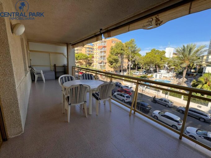 Apartamento Jto. a playa Larga de Salou._1