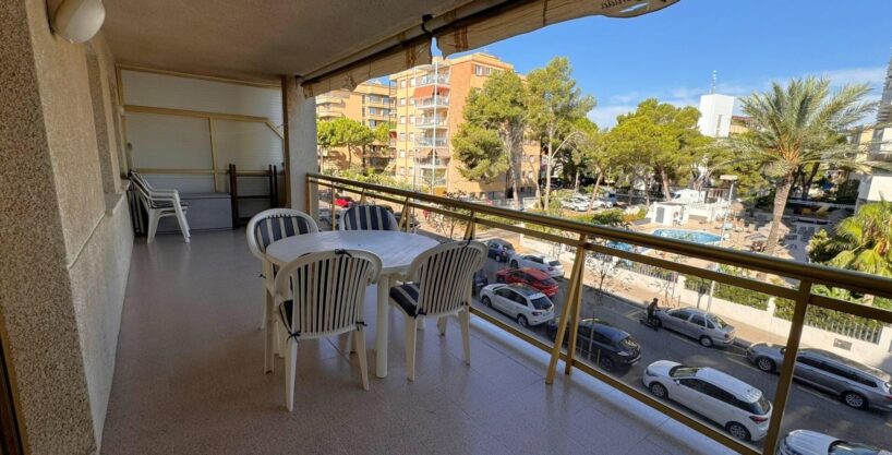 Apartamento Jto. a playa Larga de Salou._1