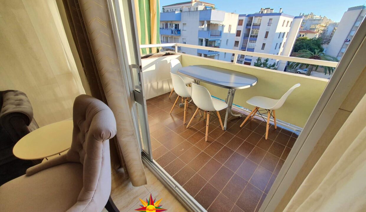 Apartamento Salou Platja Llevant Venta CMI 0001 C