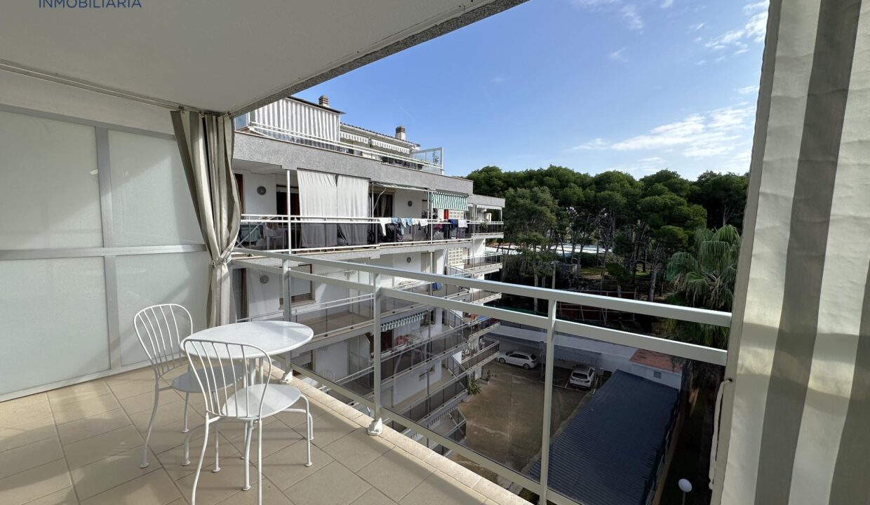 Apartamento en venta en Salou - con Licencia Turística HUT._2