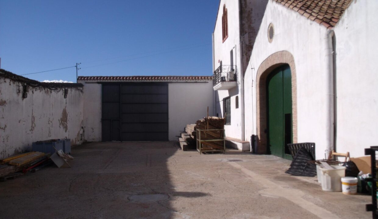 BODEGA Y RESTAURANTE EN VENTA EN LA SECUITA_5