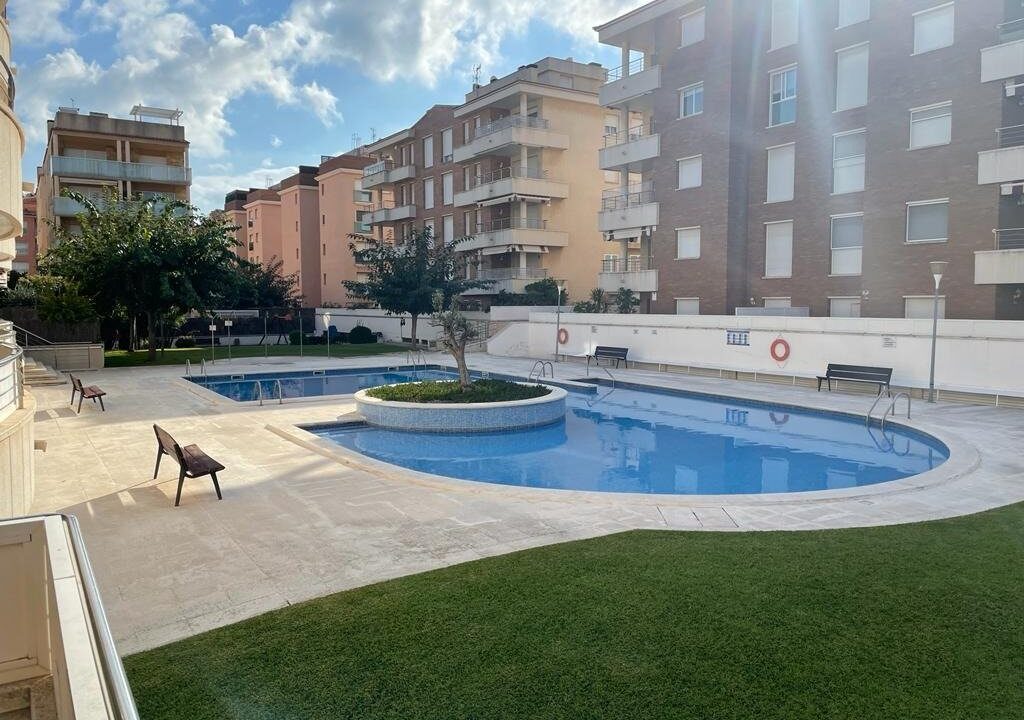 BONITA PLANTA BAJA EN VENTA EN CALAFELL_2