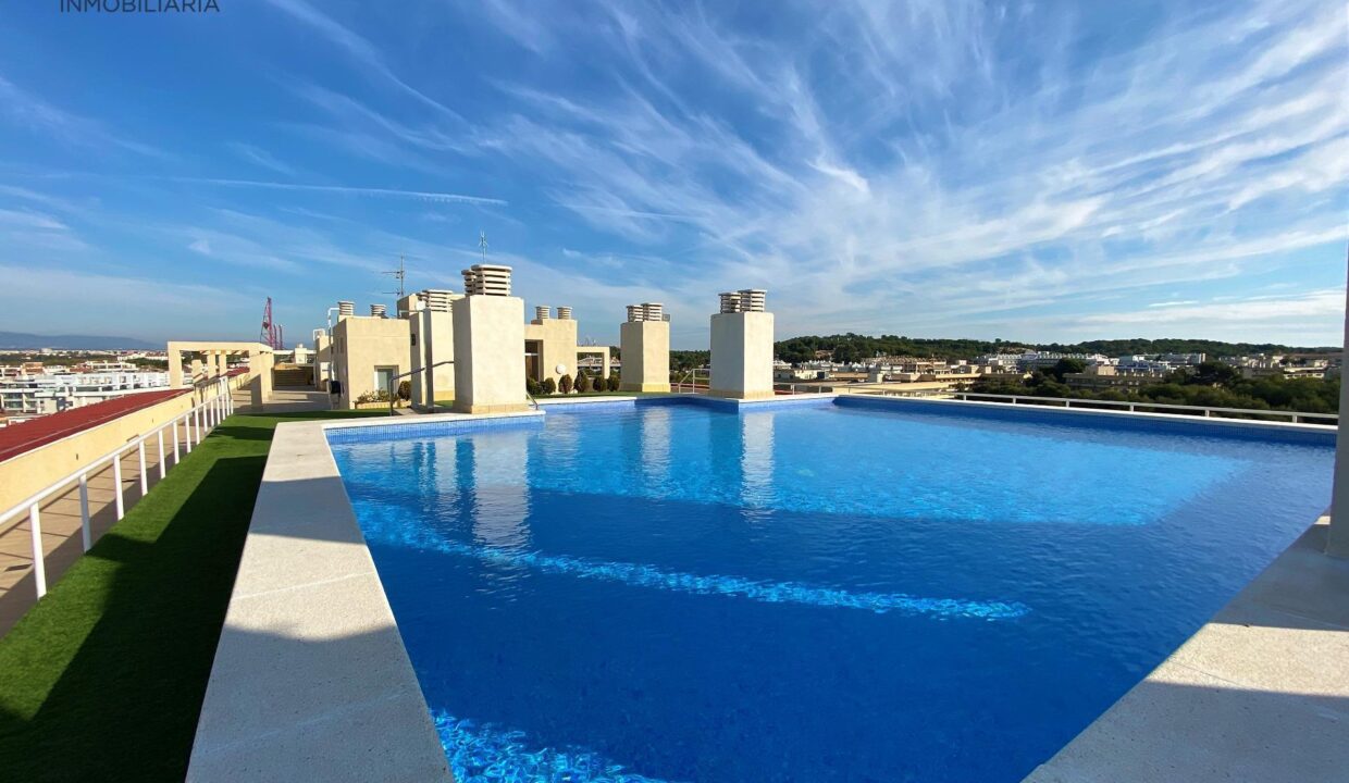 Bonito apartamento renovado junto a playa Levante y parque de Salou._3