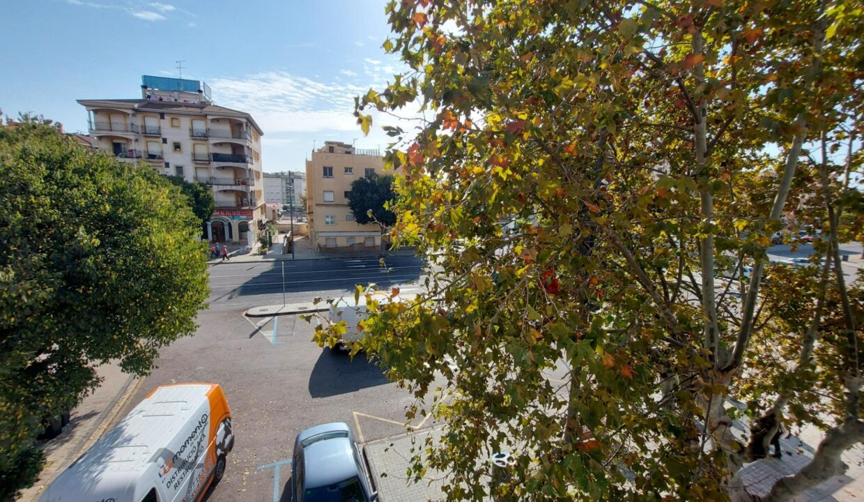 Bonito piso en el centro de Segur de Calafell de 2 dormitorios_4