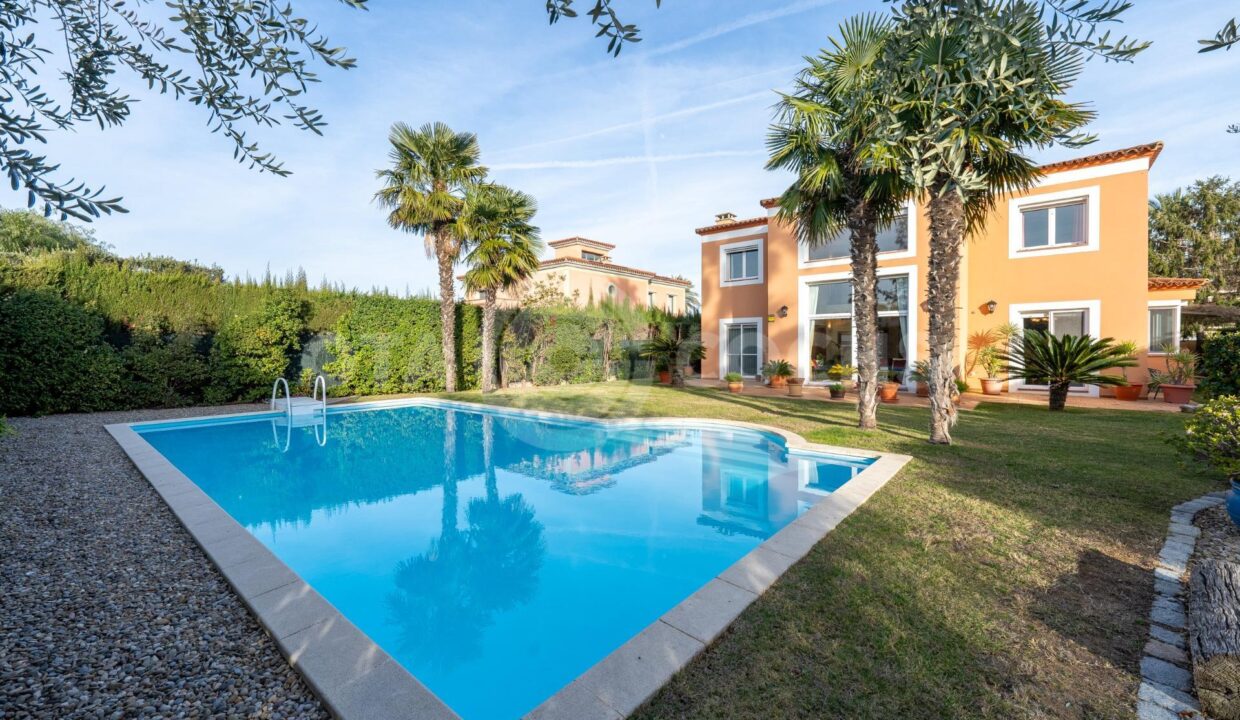 CASA DE 5 HABITACIONES CON GARAJE JARDIN Y PISCINA EN AIGUESVERDS REUS_4