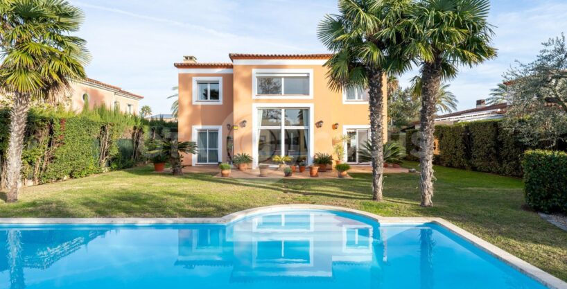 CASA DE 5 HABITACIONES CON GARAJE JARDIN Y PISCINA EN AIGUESVERDS REUS_1