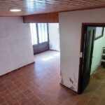 CASA (DE UNOS 200 M2) CON TERRAZA (DE UNOS 6 M2) EN SANTA COLOMA DE QUERALT._1