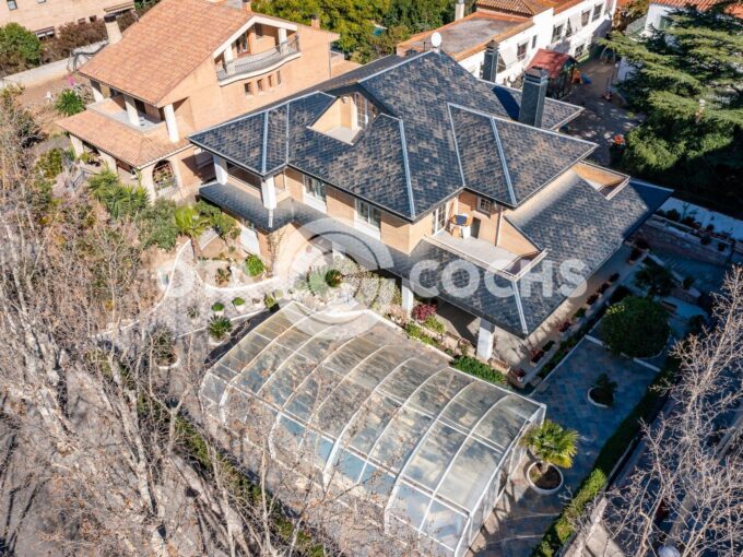 CHALET DE 6 HABITACIONES CON GARAJE Y PISCINA CUBIERTA EN ZONA MESTRAL REUS_1