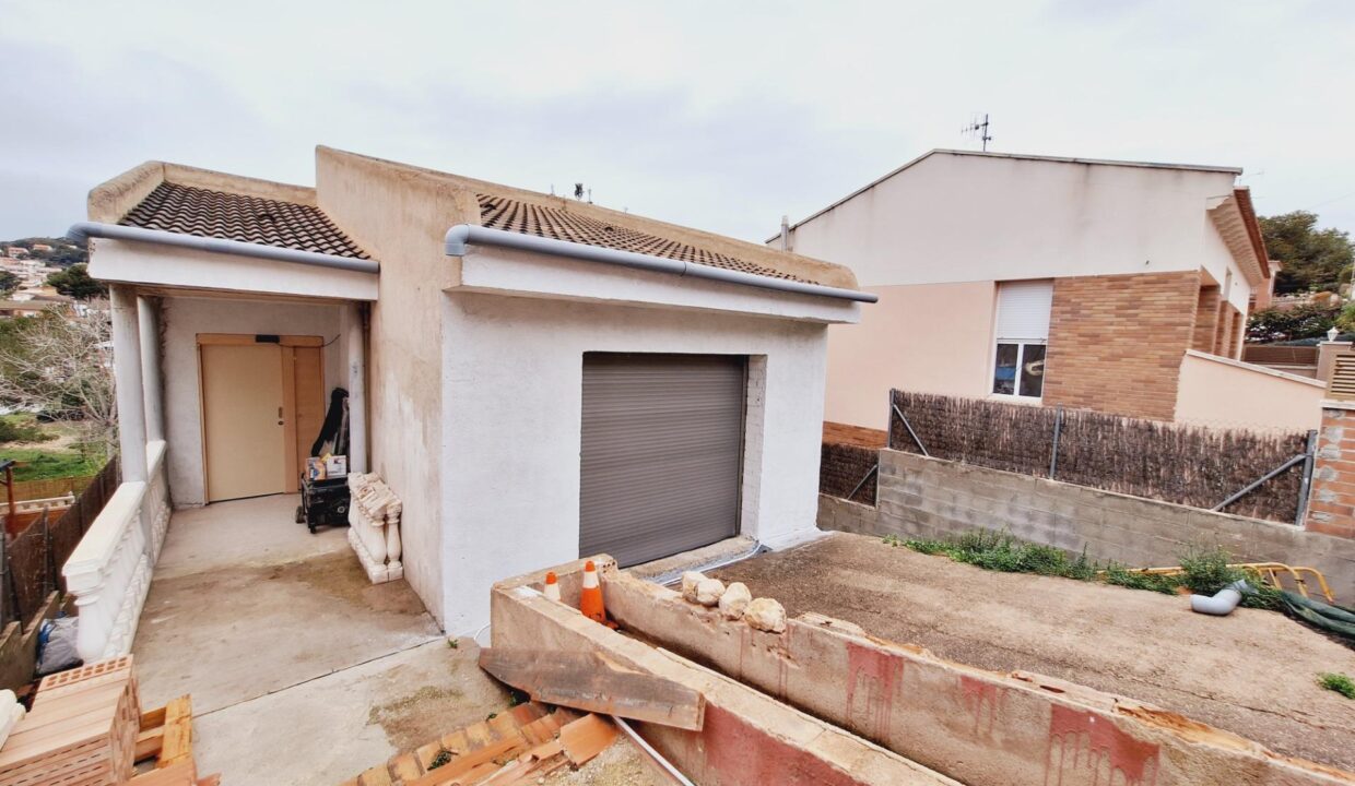 CHALET INDEPENDIENTE EN CONSTRUCCIÓN EN SEGUR DE CALAFELL_1