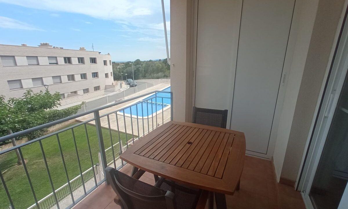 COQUETO APARTAMENTO CON PARKING Y PISCINA COMUNITARIA_1