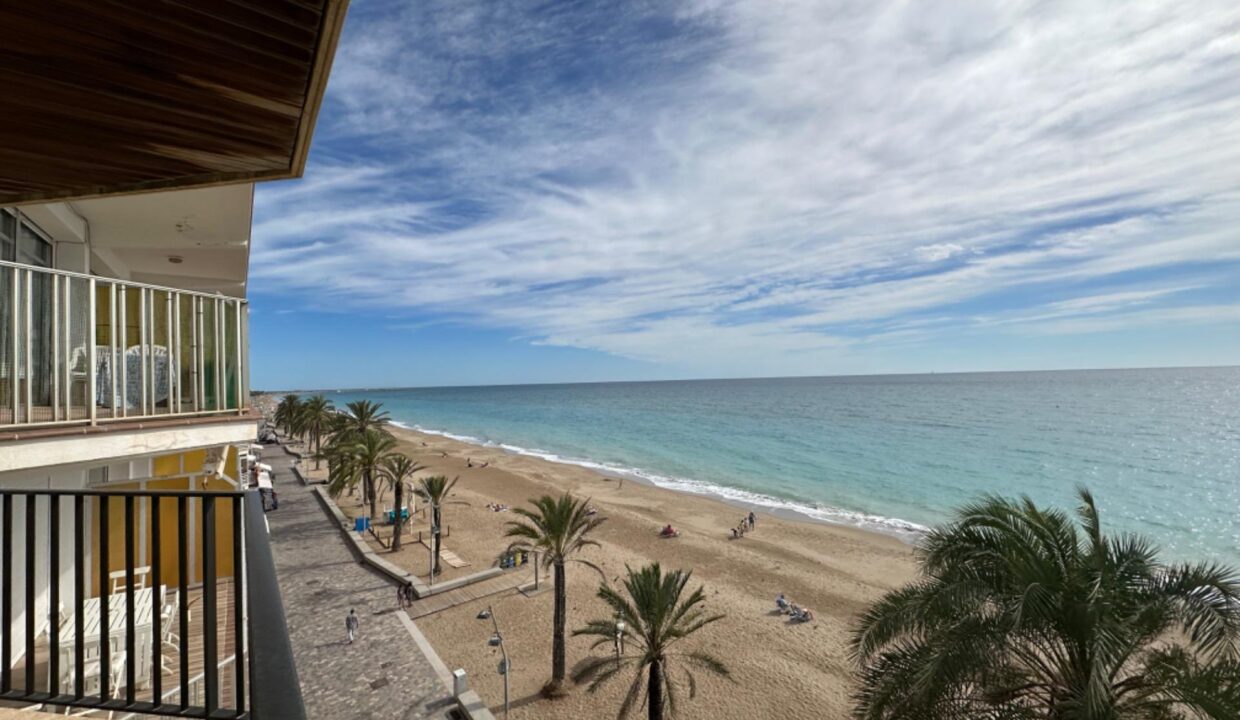 Calafell playa: Espectacular piso en primera línea de mar con impresionantes vistas_2