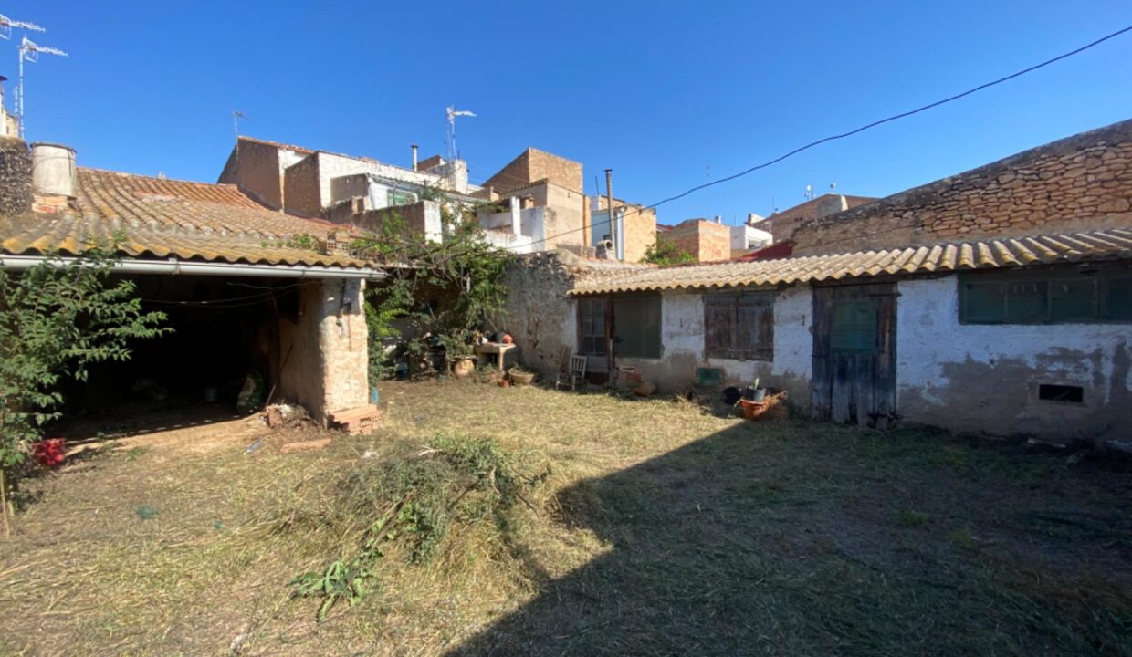 Casa en planta baja con jardín de 300 m2_1