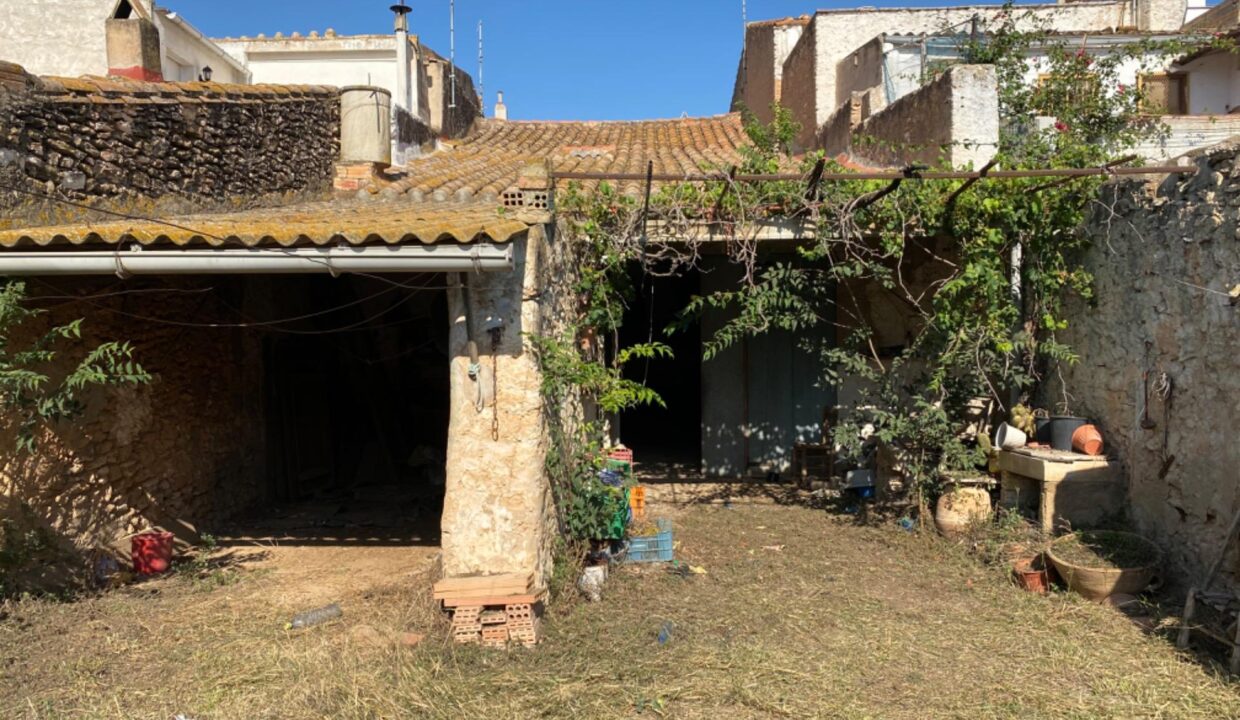 Casa en planta baja con jardín de 300 m2_4