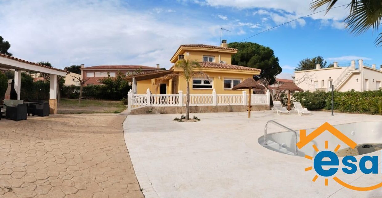 Chalet Independiente con piscina en Cap Salou!!!_3