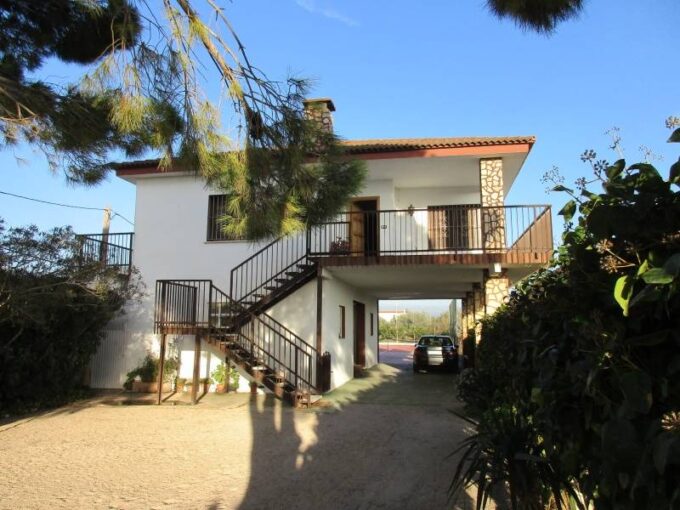 Chalet en venta de dos plantas