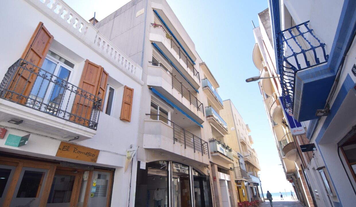 Dúplex de Ensueño Lateral al Mar en la Calle Carme de Calafell_1