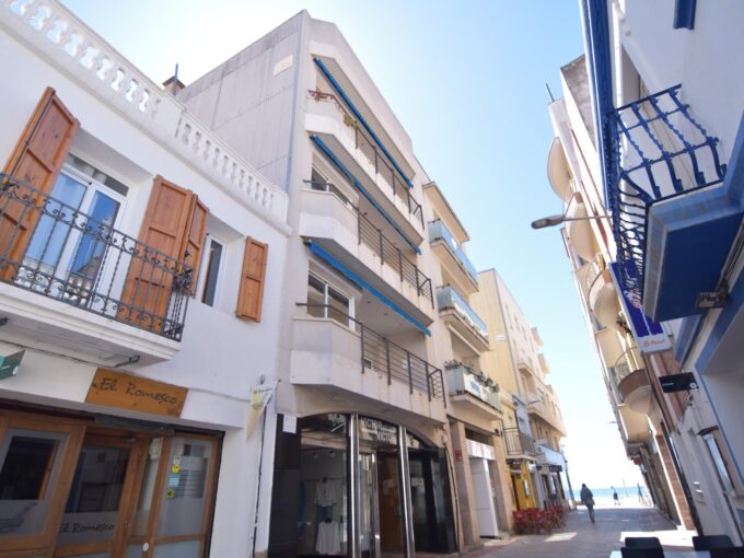 Dúplex de Ensueño Lateral al Mar en la Calle Carme de Calafell_1