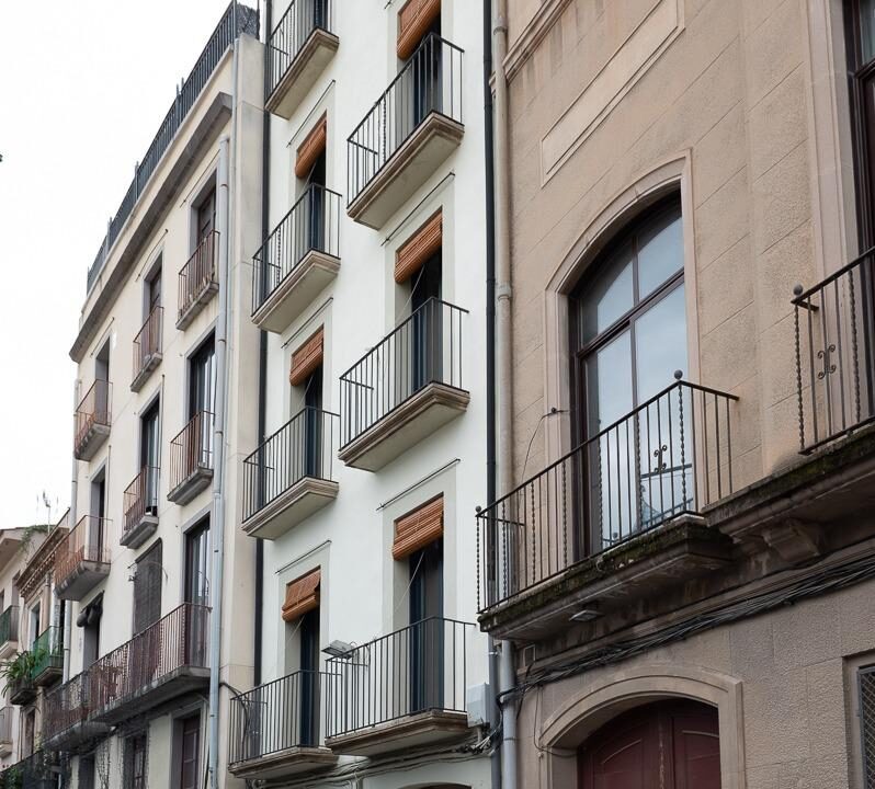 EDIFICIO COMPLETO EN VENTA EN REUS CENTRO. ESPECIAL INVERSORES_2