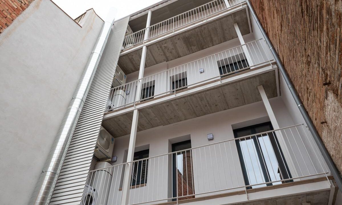 EDIFICIO COMPLETO EN VENTA EN REUS CENTRO. ESPECIAL INVERSORES_4