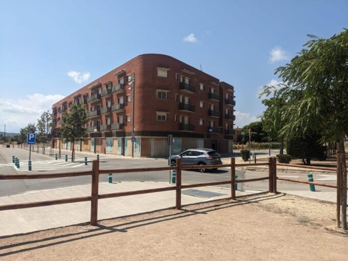 EDIFICIO EN VENTA EN L'ALDEA