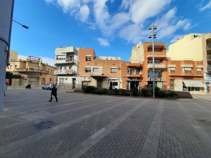 EDIFICIO PLURIFAMILIAR EN RENTABILIDAD_1