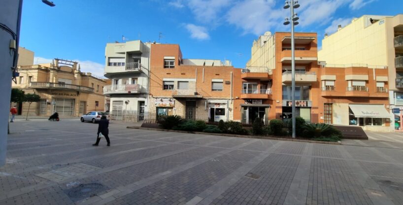 EDIFICIO PLURIFAMILIAR EN RENTABILIDAD_1