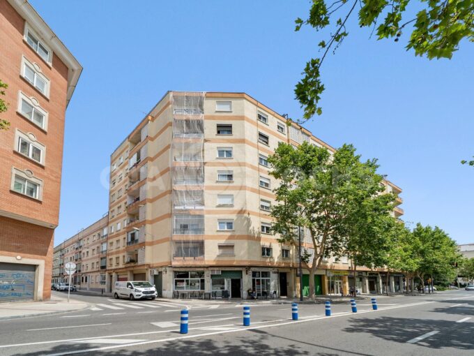 EXCLUSIVO INVERSORES PISO CON INQUILINO ALQUILADO 500€ DE 3 HABITACIONES EN ZONA PONENT DE REUS_1