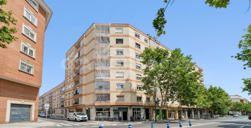 EXCLUSIVO INVERSORES PISO CON INQUILINO ALQUILADO 500€ DE 3 HABITACIONES EN ZONA PONENT DE REUS_1