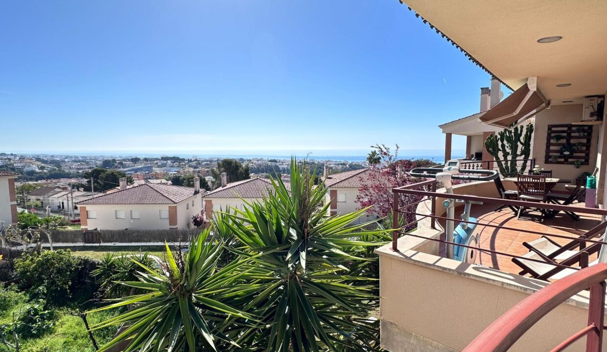 Espectacular casa en una planta y con piscina_5