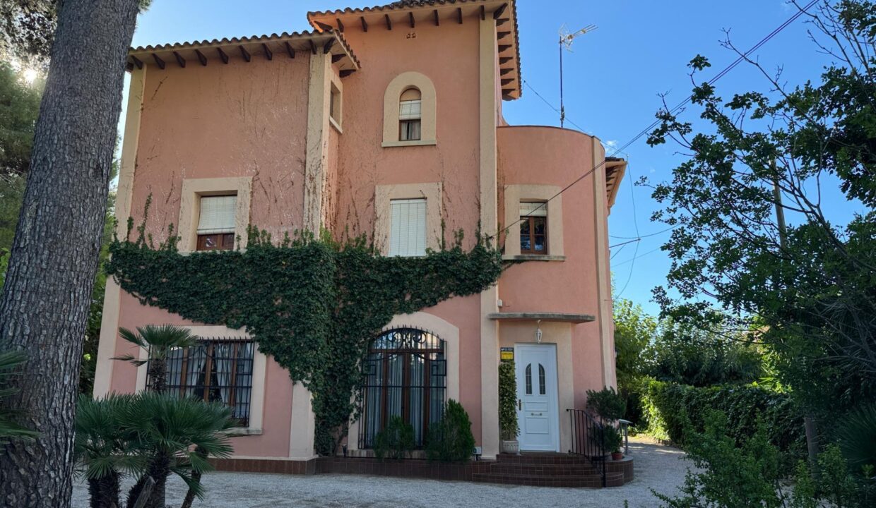 Espectacular chalet en venta Tortosa - Urb. Simpatica_1