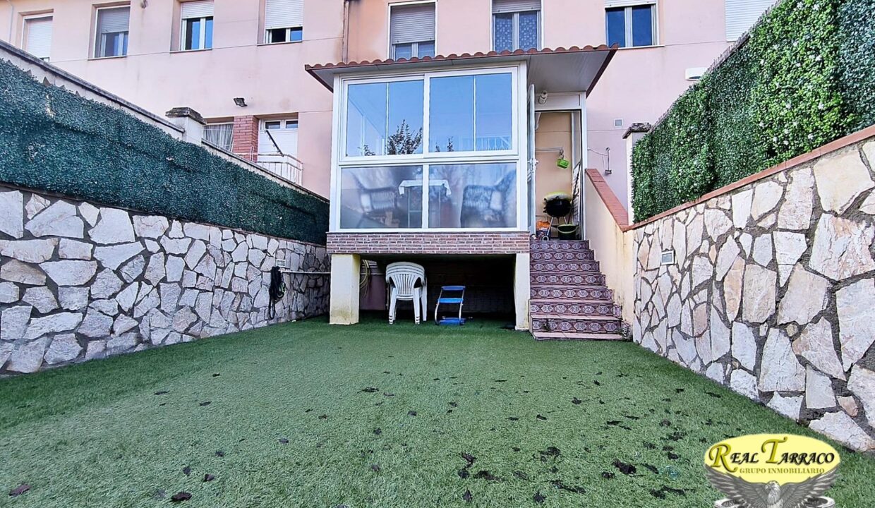 Estupenda casa adosada en venta en tranquila zona de Valls_1